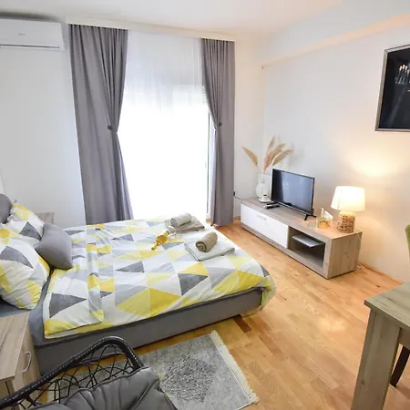 13 Apartment Kragujevac