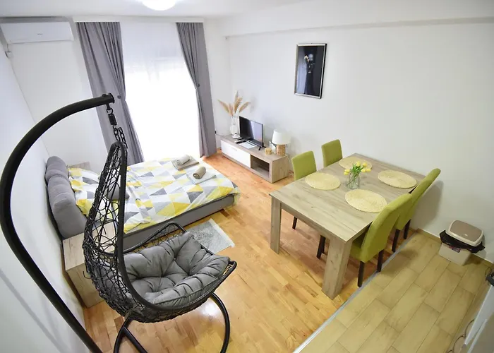 13 * 크라구예바츠